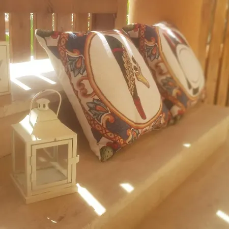 Casa Iusu - With Patio Near The Sea And Palermo * Casteldaccia