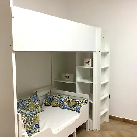 Nyaraló Casa Iusu - With Patio Near The Sea And Palermo