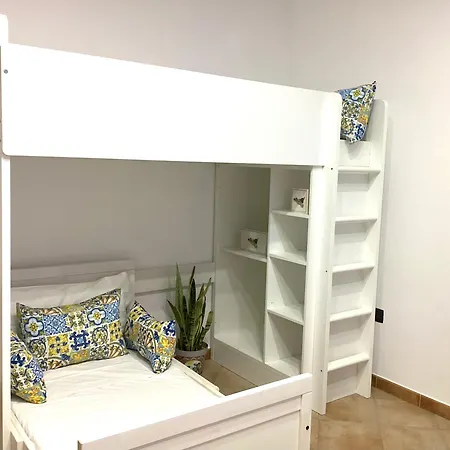 Nyaraló Casa Iusu - With Patio Near The Sea And Palermo Casteldaccia